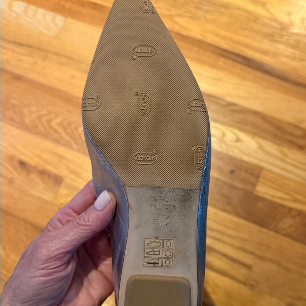 Perfect Holiday Shoe! 
Stuart Weitzman Emilia Silver Women's Flats - Picture 12 of 12